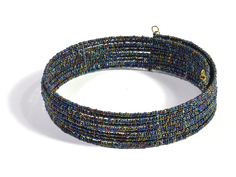 Kruhový náhrdelník ze skleněných korálků, 10 řad, metalický