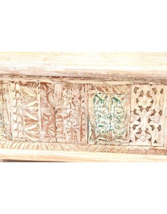 Dřevěná truhla z mangového dřeva zdobená starými řezbami, 146x40x46cm
