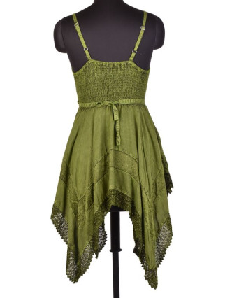 Krátké zelené šaty na ramínka, výšivka a ruční háčkování
