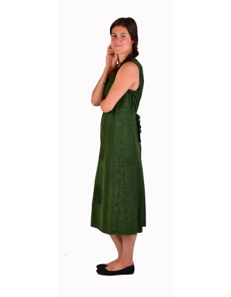 Dlouhé zelené šaty bez rukávu, výšivka, zavazování na zádech