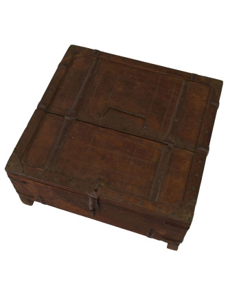 Stará truhlička - šperkovnice z teakového dřeva, 39x38x20cm