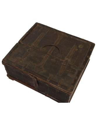 Stará truhlička - šperkovnice z teakového dřeva, 30x26x15cm