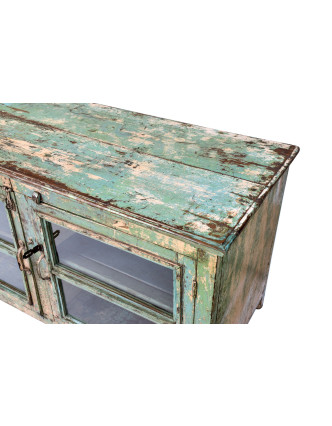 Prosklená skříňka z teakového dřeva, plechové boky, 122x57x67cm