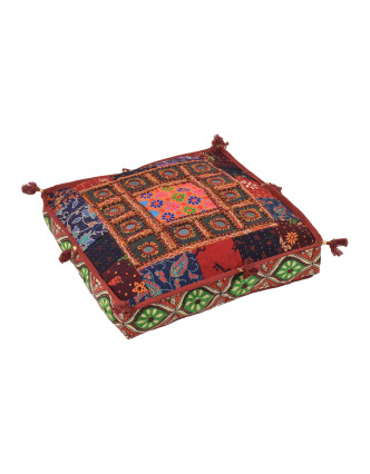Meditační polštář, ručně vyšívaný patchwork, čtverec, 40x40x10cm