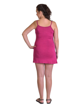 Krátké růžové šaty na ramínka, aplikace a barevná výšivka