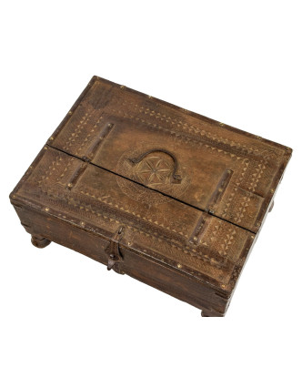 Stará truhlička z teakového dřeva, 40x30x18cm