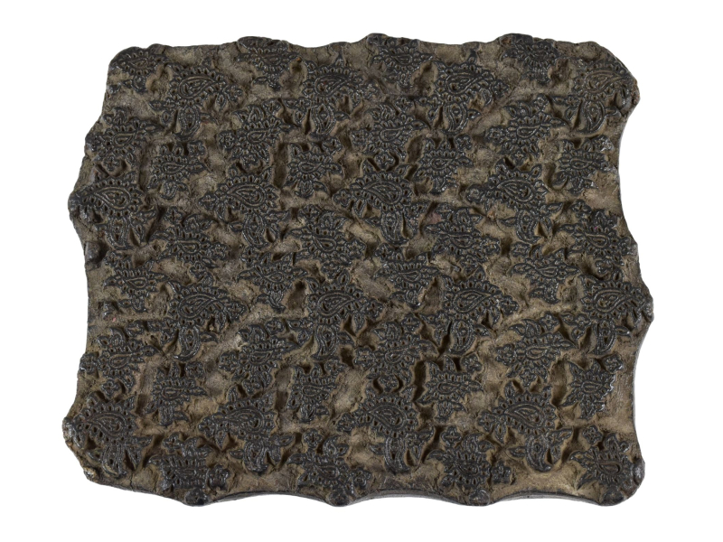 Staré razítko na textil vyřezané z mangového dřeva, květinový motiv, 13x13x7cm
