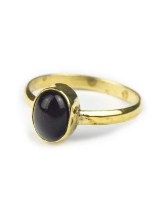 Prsten vykládaný černým onyxem, postříbřený (10µm)