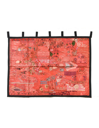 Červená patchworková tapiserie z Rajastanu, ruční práce, 107x150cm