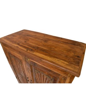 Starožitná skříň z teakového dřeva, ručně vyřezávaná, 95x48x122cm