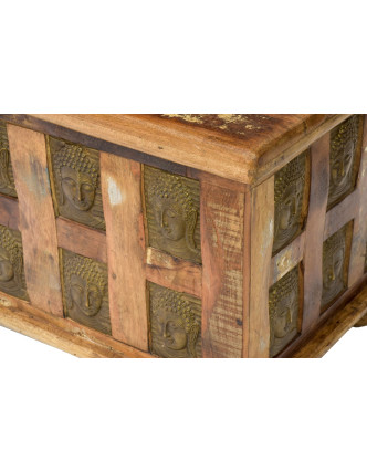 Truhla z teakového dřeva, zdobená mosaznými hlavami Buddhů, 90x45x45cm