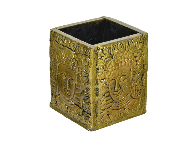 Dřevěná krabička zdobená reliéfy Buddhy, 10x10x13cm