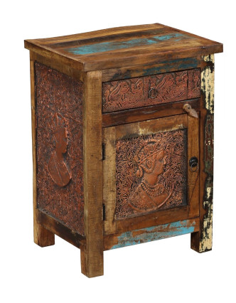 Noční stolek v "GOA" stylu z teakového dřeva, zdobený reliéfy, 50x40x70cm