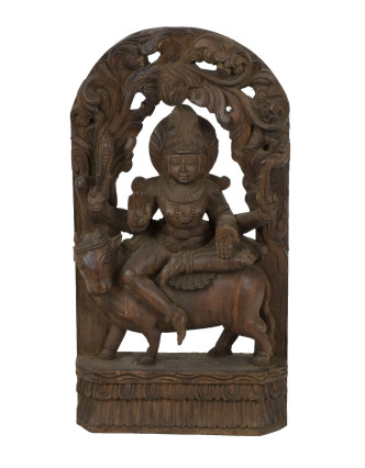 Dřevěná socha Laxmi z jižní Indie, rain tree wood, 24x8x46cm