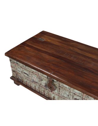 Stará dřevěná truhla z teakového dřeva, železné kování, 116x58x43cm