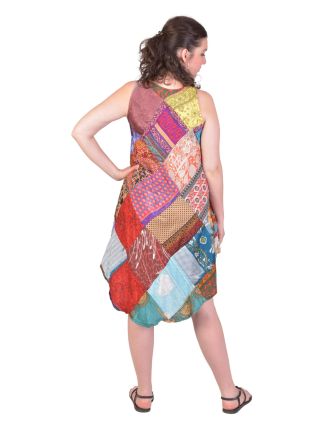 Krátké šaty na ramínka z recyklovaných sárí, patchwork, každý kus originál