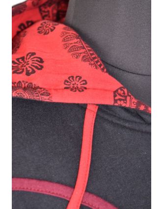 Černo-červená mikina s kapucí zapínaná na zip, mandala aplikace a výšivka