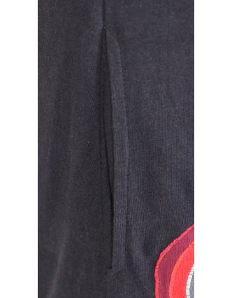 Černo-červená mikina s kapucí zapínaná na zip, mandala aplikace a výšivka