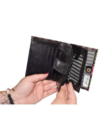 Peněženka zapínaná na patentku, černá, geometrie, malovaná kůže, 13x9cm
