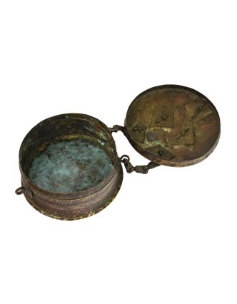 Stará kovová nádoba s víkem, ručně tepaná, mosazná, 18x18x10cm