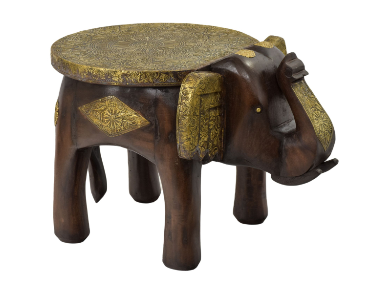 Stolička ve tvaru slona zdobená mosazným kováním, 45x30x30cm