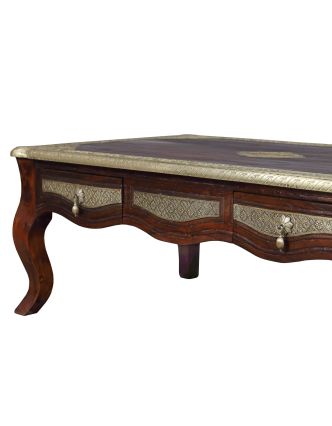 Konferenční stolek z palisandrového dřeva, mosazné kování, 121x70x45cm