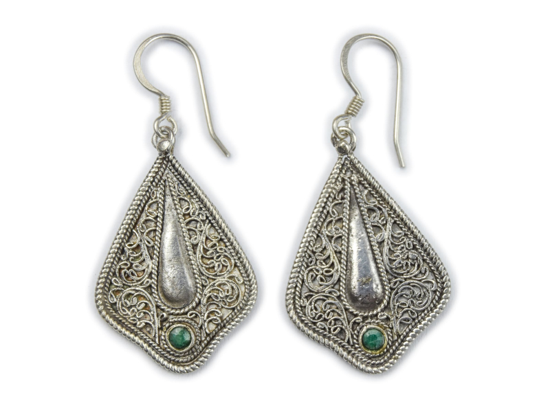 Stříbrné visací naušnice se smaragdem zdobené filigránem, AG 925/1000, 5g, Nepál
