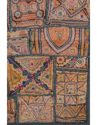 Unikátní tapiserie z Rajastanu, barevná, ruční vyšívání, 143x94cm