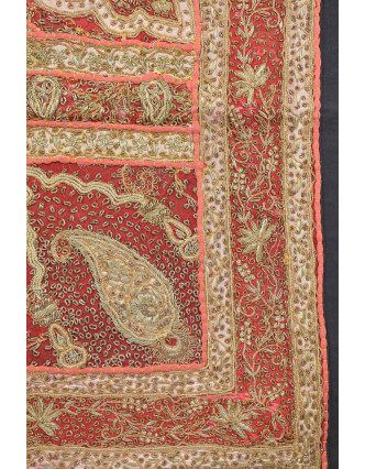 Unikátní tapiserie z Rajastanu, červená, ruční vyšívání, 155x106cm