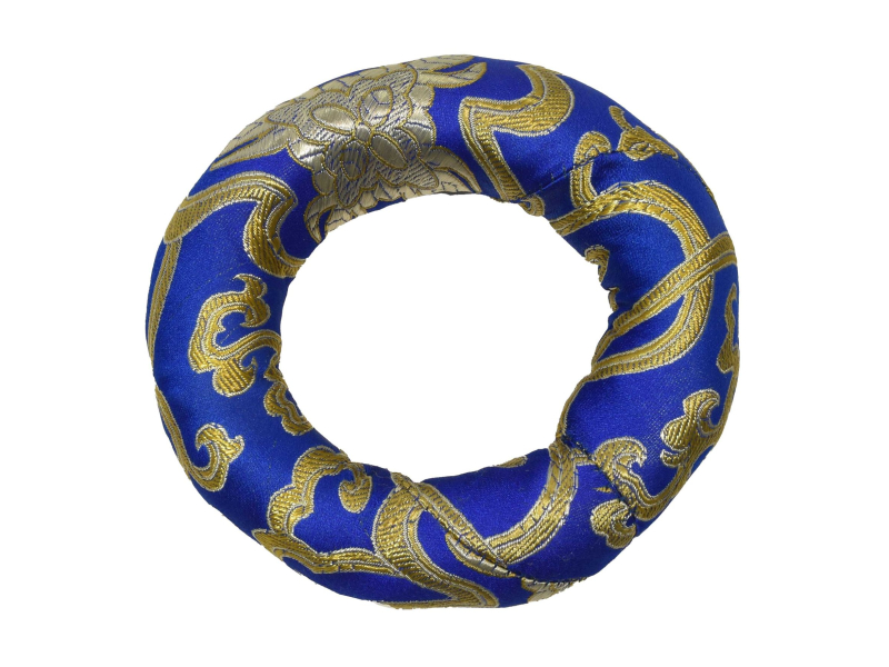 Podložka pod tibetskou mísu z modrého brokátu, prům 7cm