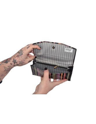 Peněženka, černá, barevné proužky, malovaná kůže, 9,5x19,5cm