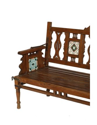 Stará lavička z teakového dřeva, zdobená dlaždicemi, 130x55x88cm