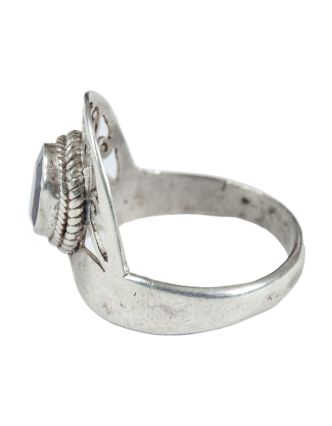 Stříbrný prsten vykládaný broušeným almandinem, AG 925/1000, 3g, Nepál