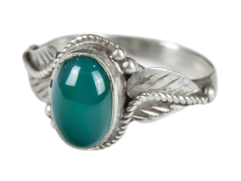 Stříbrný prsten vykládaný zeleným onyxem, AG 925/1000, 4g, Nepál