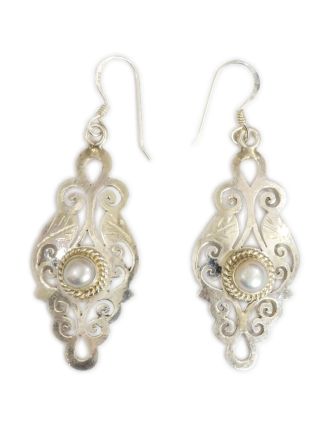 Stříbrné visací náušnice s perlou, zdobené ornamenty, AG 925/1000, 6g, Nepál