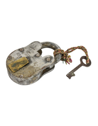 Zámek s klíčem, antik, kovový, 7x3x12cm