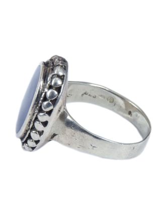 Stříbrný prsten, vel.57, vykládaný lapis lazuli