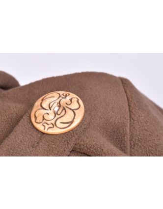 Hnědý fleecový kabát s kapucí zapínaný na knoflík, aplikace mandal, výšivka