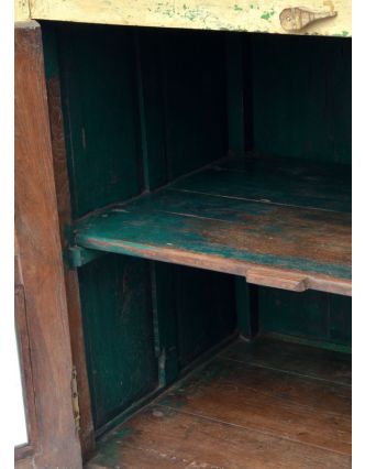 Skříňka z antik teakového dřeva s prosklenými dvířky, bílá patina, 79x58x86cm