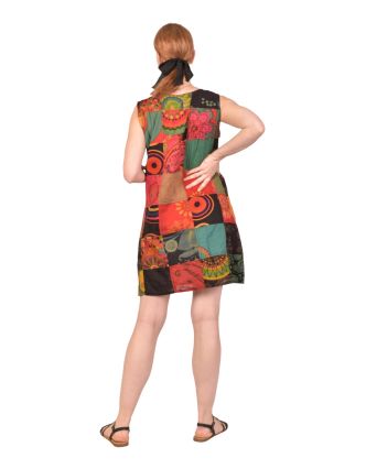 Krátké šaty bez rukávu, kapsy, multibarevný patchwork, zip na boku