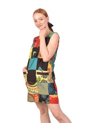 Krátké šaty bez rukávu, kapsy, multibarevný patchwork, zip na boku