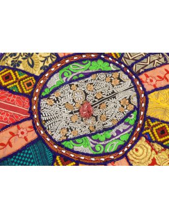 Taburet z Rajasthanu s bohatou Ari výšivkou, průměr 53cm výška 40cm patchwork