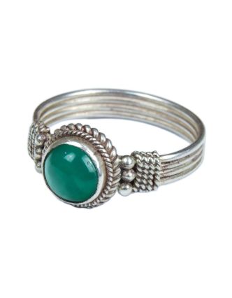 Stříbrný prsten vykládaný zeleným onyxem, AG 925/1000, 3g, Nepál