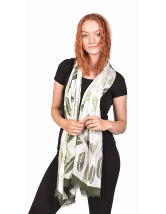 Šátek z viskózy, krémový, zelený potisk listů, 110x180cm