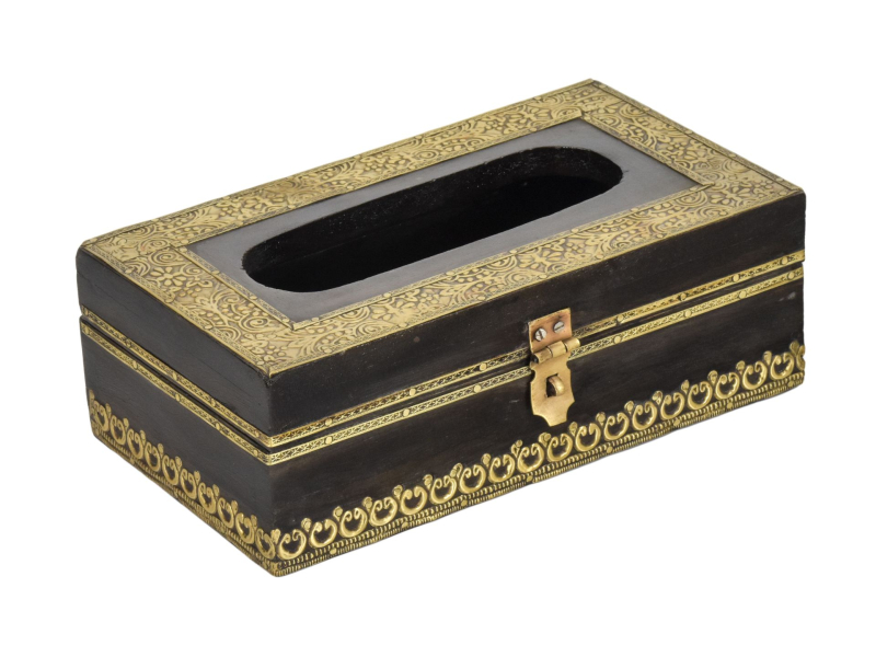 Krabička na kapesníky, drěvěná, zdobená mosazným plechem, 23x13x8cm