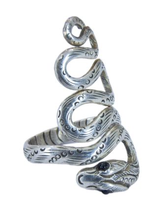 Stříbrný prsten Had, kroucený zdobený ocas, černé oči, výška 35mm, 7g, Nepál