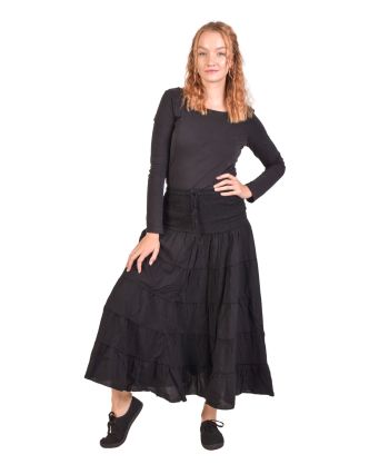 Dlouhá černá sukně s volánem, žabičkování v pase