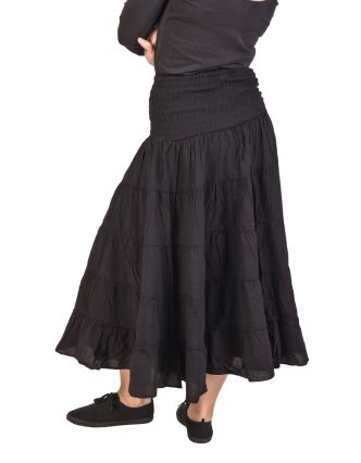Dlouhá černá sukně s volánem, žabičkování v pase
