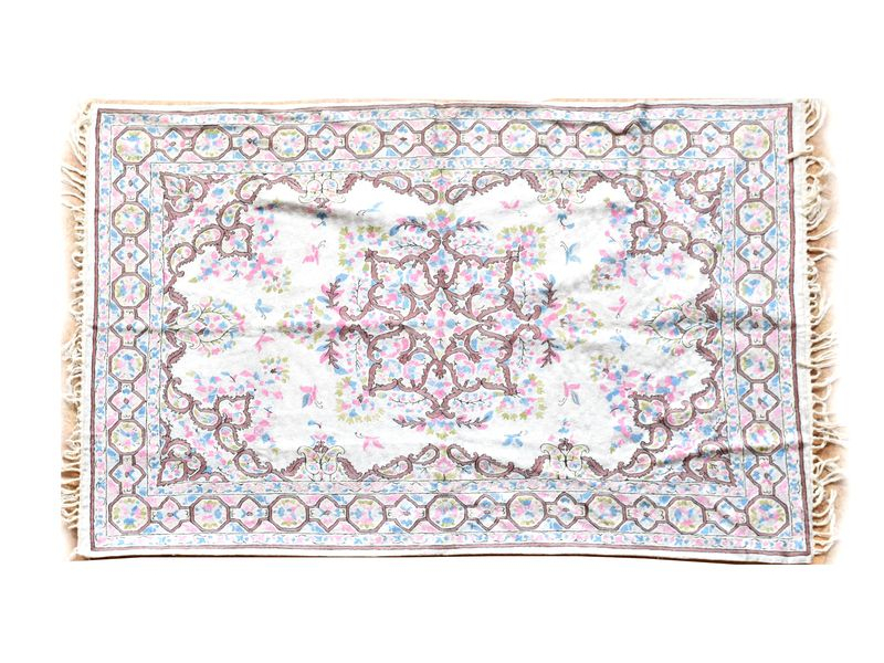Ručně vyšívaný koberec/tapiserie, výšivka z hedvábí, 180x120cm
