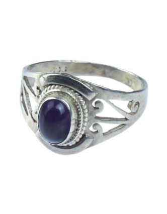 Stříbrný prsten vykládaný ametystem, AG 925/1000, 3g, Nepál